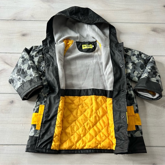 Western Chief Black Gray Yellow Kids Batman Waterproof Snap Raincoat - Picture 5 of 6